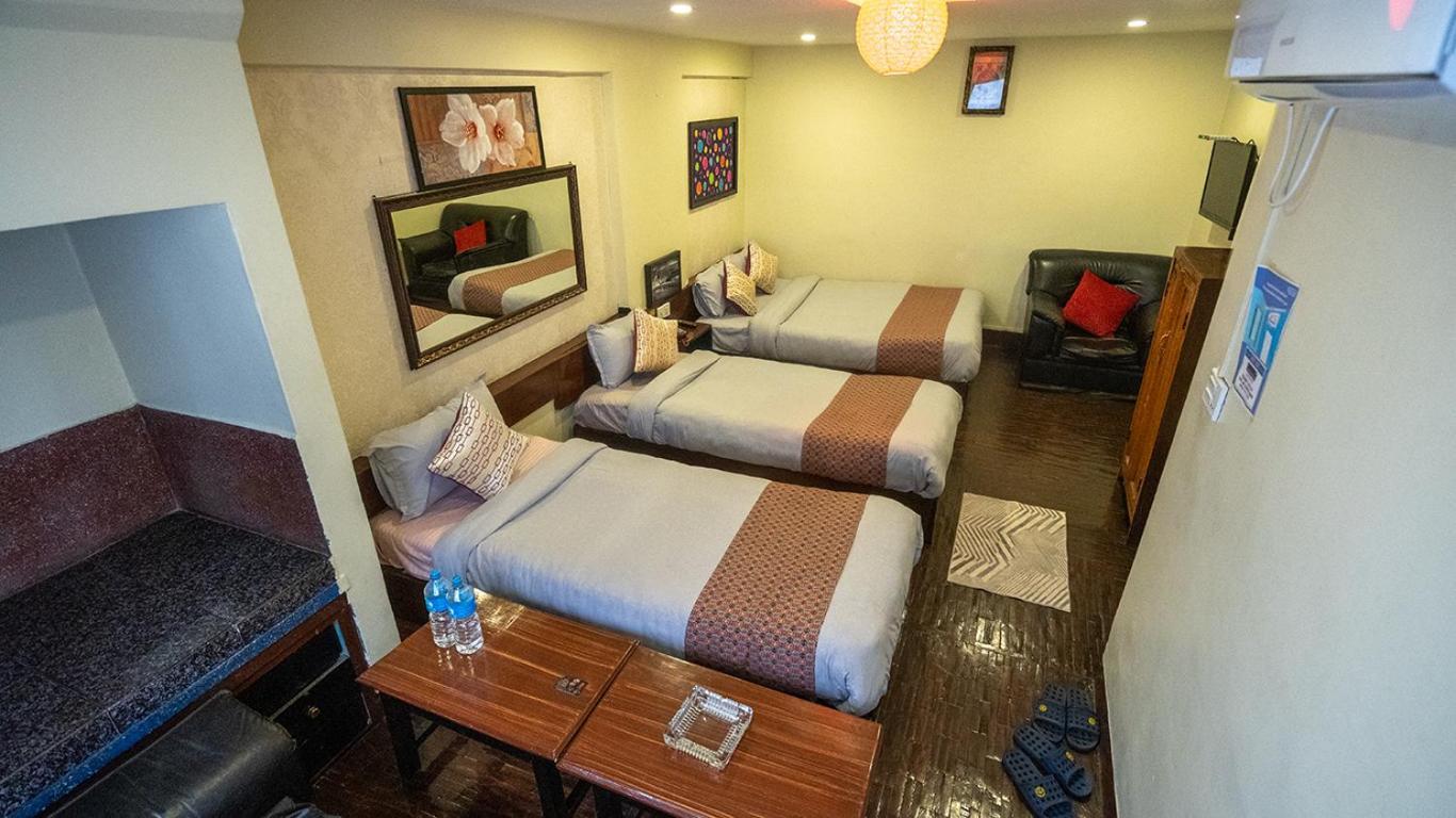 Hotel Shree Tara Катманду Екстер'єр фото