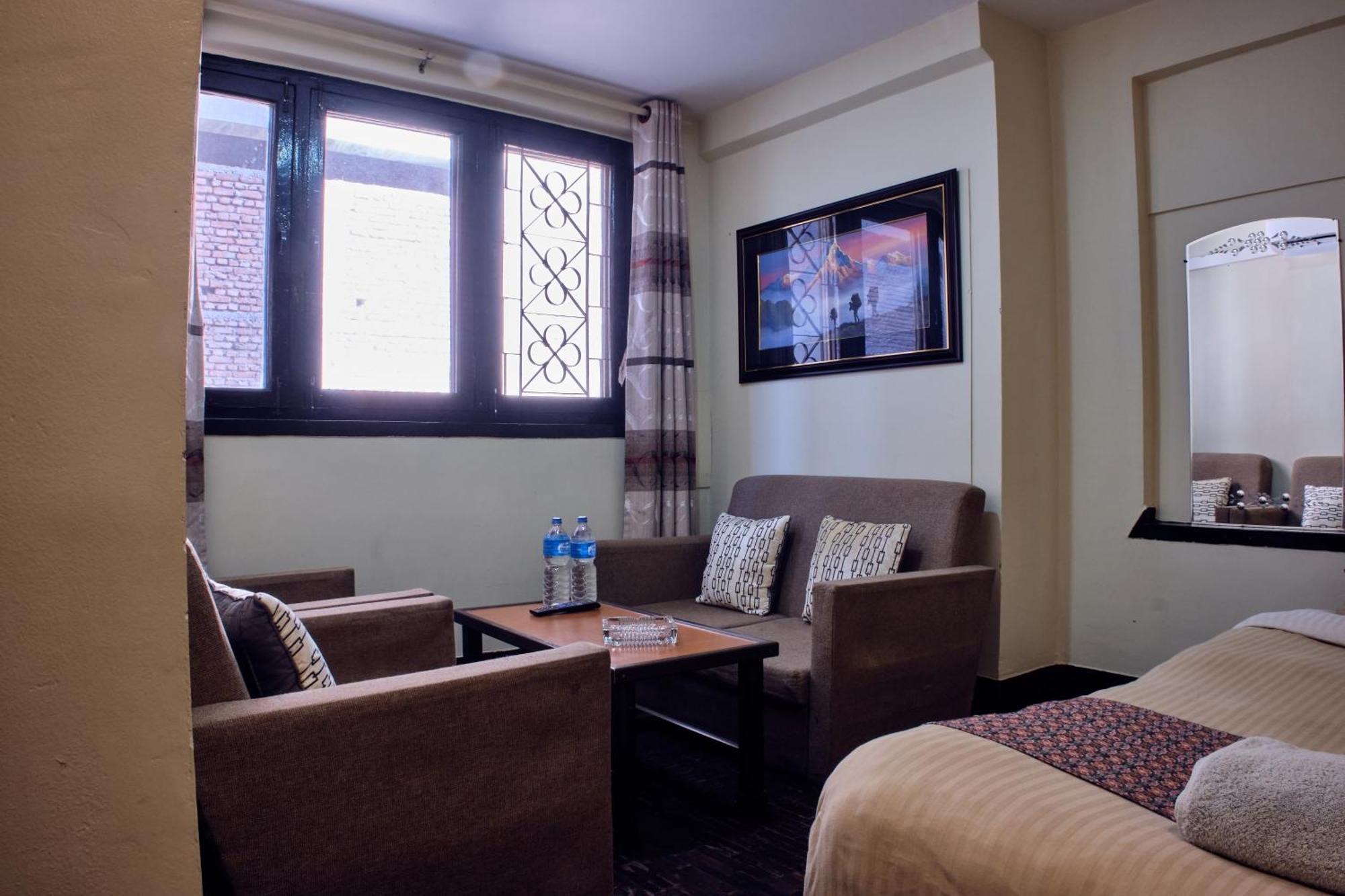 Hotel Shree Tara Катманду Екстер'єр фото